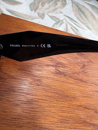 Gafas de sol Prada mujer negras