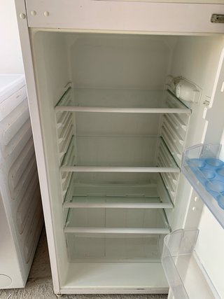 URGE: Pack Nevera SME y Lavadora Beko