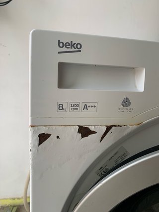 URGE: Pack Nevera SME y Lavadora Beko