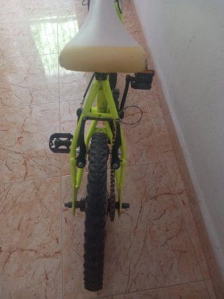 Bicicleta infantil ATRACTOR