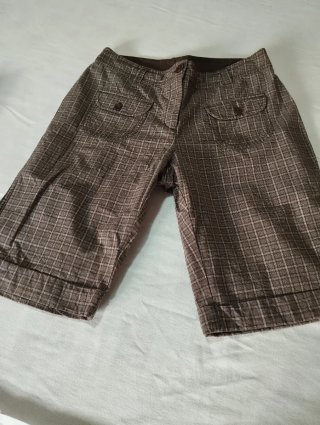 Pantalón corto unisex a cuadros