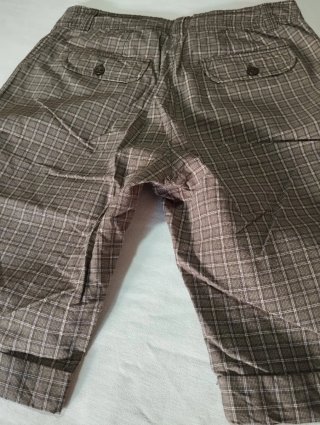 Pantalón corto unisex a cuadros