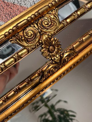 Espejo Dorado Ornamentado