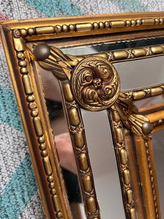 Espejo Dorado Ornamentado