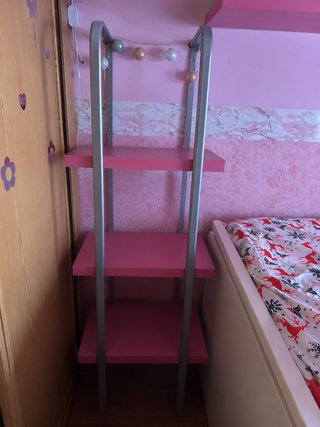 Cama nido con cajones y muebles