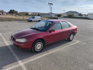 Ford Mondeo 2001