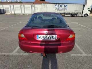 Ford Mondeo 2001