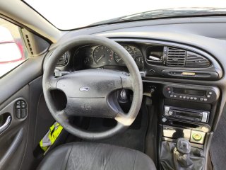 Ford Mondeo 2001