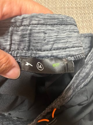 Pantalón chándal niño gris y negro