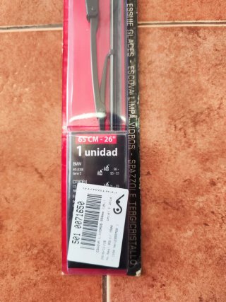 Escova Limpa Vidros Jotate 65cm