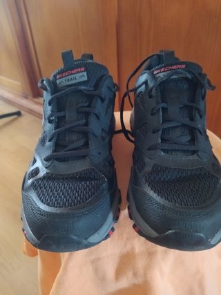 Zapatillas Skechers Hill Crest Negro/Gris