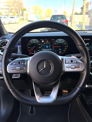Mercedes A250e 2021 Sedán AMG 218CV | 49.000 km |