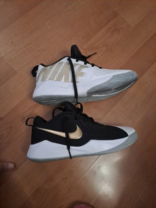 Zapatillas Nike Talla 37.5
