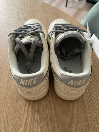 Nike Dunk Low Retro Supreme