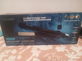 Plancha de pelo Revamp Progloss Cordless sin cable