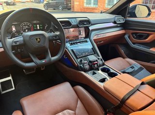 Lamborghini Urus 2022