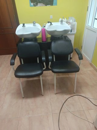 Mobiliario Peluquería: Sillones y Secadores