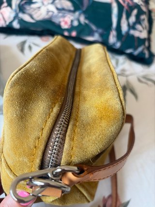 Bolso bandolera Bimba y Lola ante amarillo