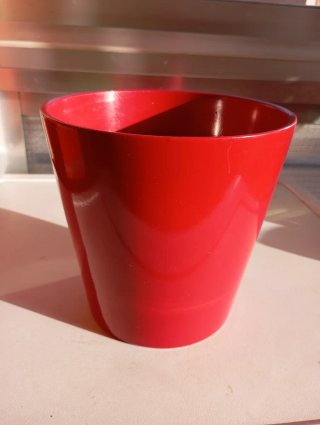 Maceta Roja Plástico