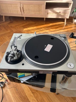 Plato Technics Negro/Plateado