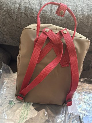 Mochila Fjällräven Kånken Nueva con Etiqueta