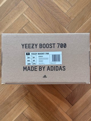 Yeezy Boost 700 Wave Runner 10.5