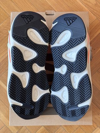 Yeezy Boost 700 Wave Runner 10.5