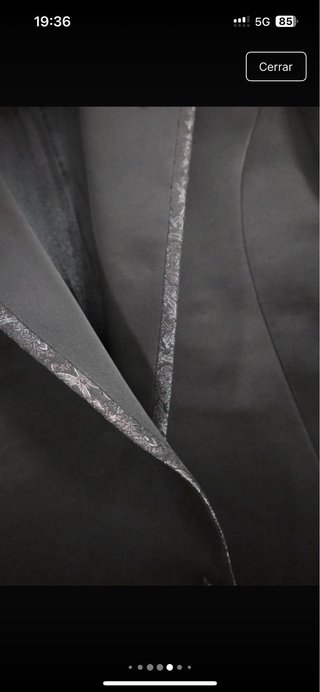 Traje de novio negro