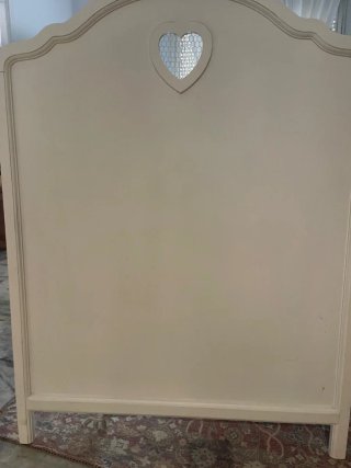 Cabecero infantil madera blanco corazón