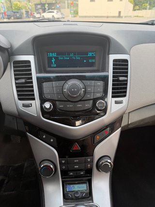 Chevrolet Cruze 2011