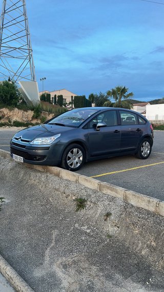 Citroën C4 1.6 HDi CMP Automático 110 CV