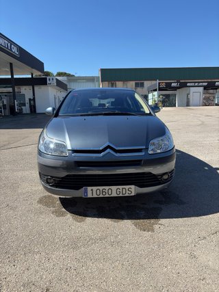 Citroën C4 1.6 HDi CMP Automático 110 CV