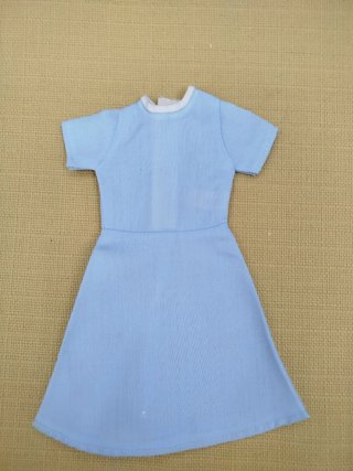 Vestido y delantal Nancy enfermera años 70
