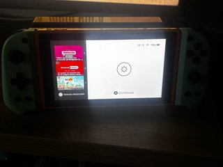 Nintendo Switch Azul y Amarillo