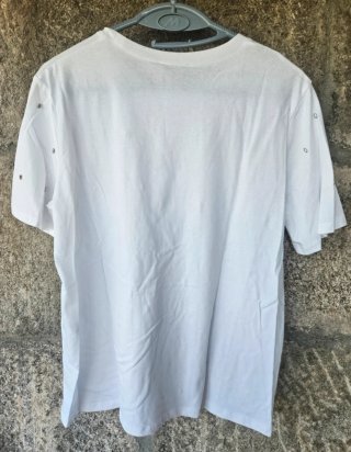 Camiseta Zara con pedrería Talla M