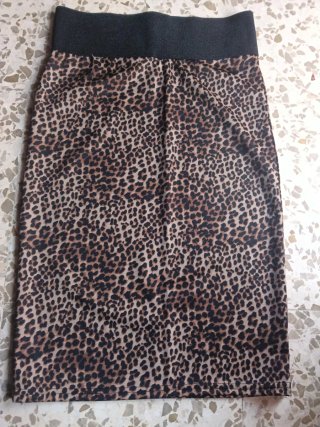 Falda estampado leopardo