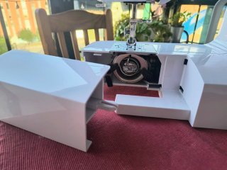 Máquina de coser Saivod MCV13 - 12 puntadas