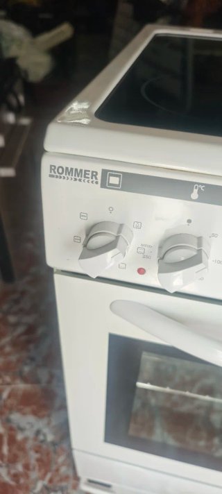 Horno y vitrocerámica Rommer
