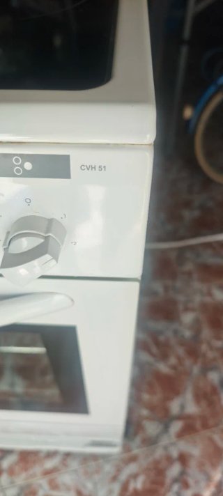 Horno y vitrocerámica Rommer