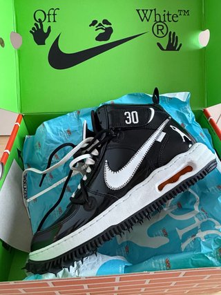 Nike Air Force 1 Mid SP LTHR Talla 45