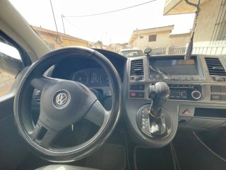 Volkswagen Caravelle 2012