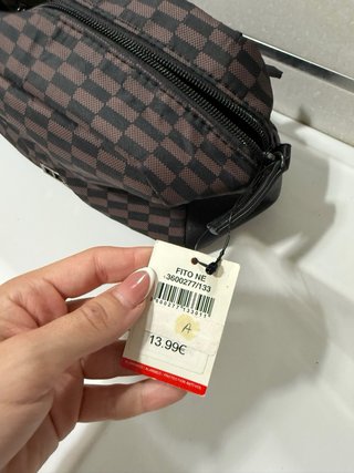 Bolso estampado cuadros marrón y negro