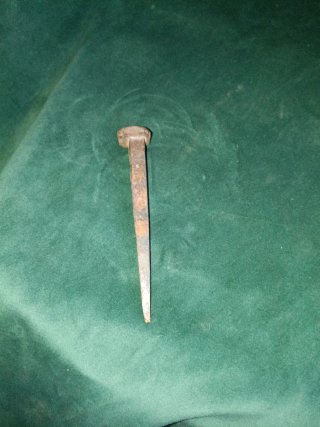 Clavo antiguo forjado 12 cm