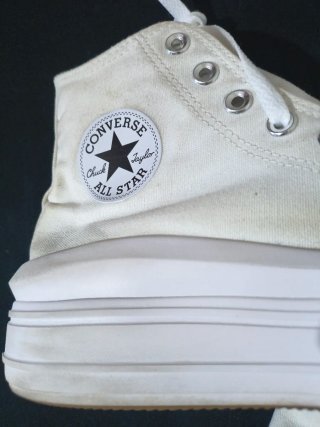 Converse Chuck Taylor All Star Move Hi
