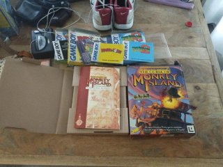 Juego The Curse of Monkey Island PC + Game Boy