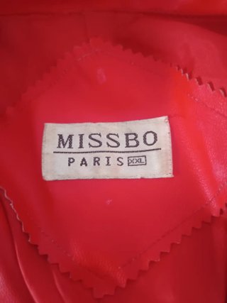 Abrigo Paris MISSBO Rojo Talla XXL piel.