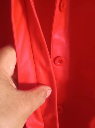 Abrigo Paris MISSBO Rojo Talla XXL piel.