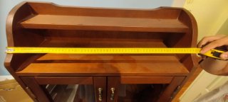 Armario madera y puerta cristal
