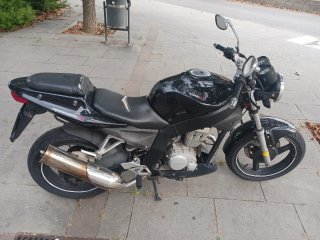 Daelim Roadwin f1 125 Negra