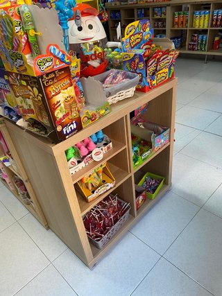 Mueble isla expositor tienda como nuevo